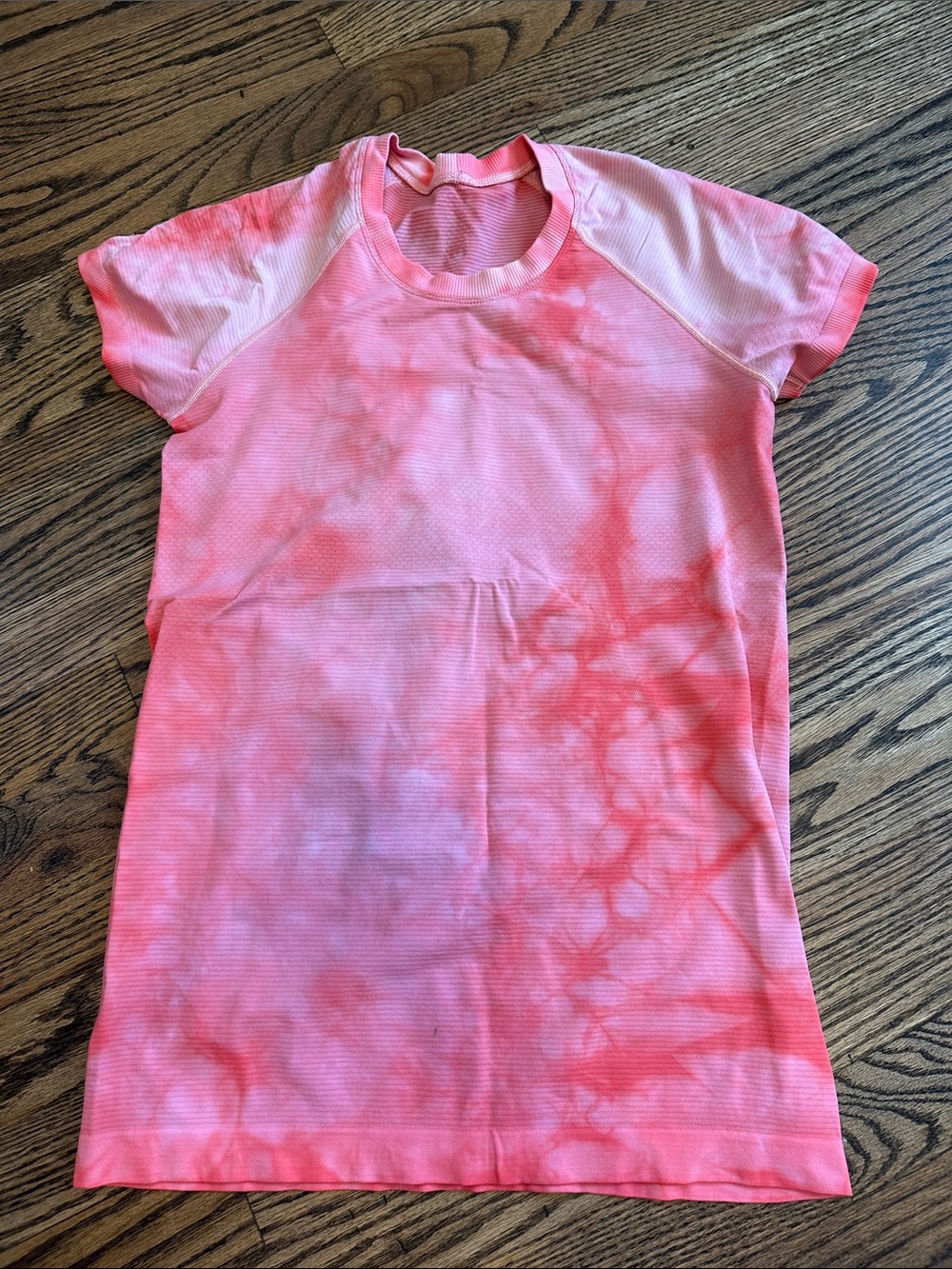 lululemon athletica Pink Tie-Dye Short Sleeve Top